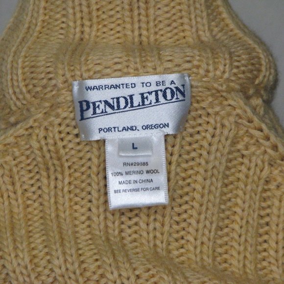 Pendleton Womans Sweater - Picture 4 of 4